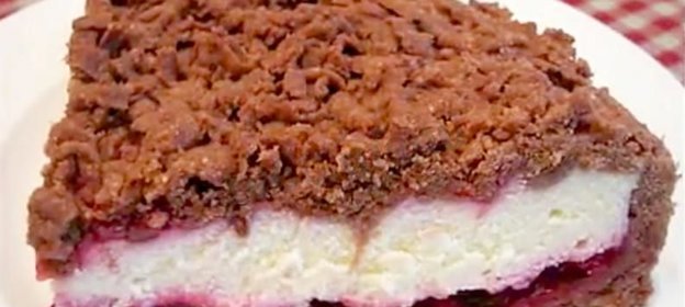 Пирог творожный с шоколадной крошкой