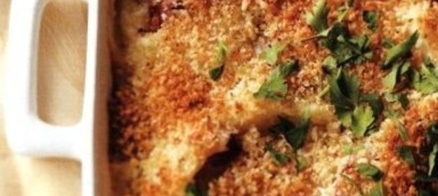 Картофельная запеканка с сыром и травами