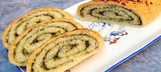 Хлеб с начинкой из чеснока и зелени