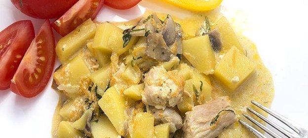Индейка, тушенная с картофелем
