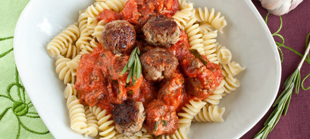 Паста с тефтелями