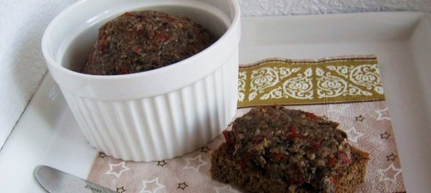 Чесночные хлебные крошки (Панграттата)