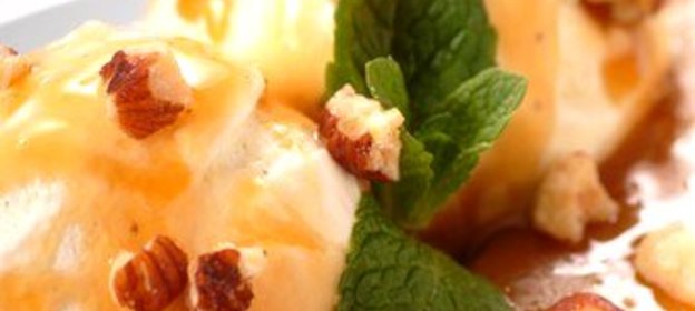 Карамельно-апельсиновый соус для мороженого