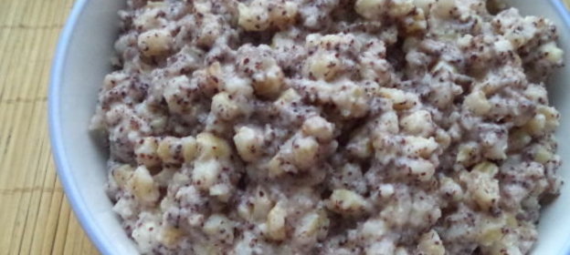 Клецки хлебные со шпиком и колбасой