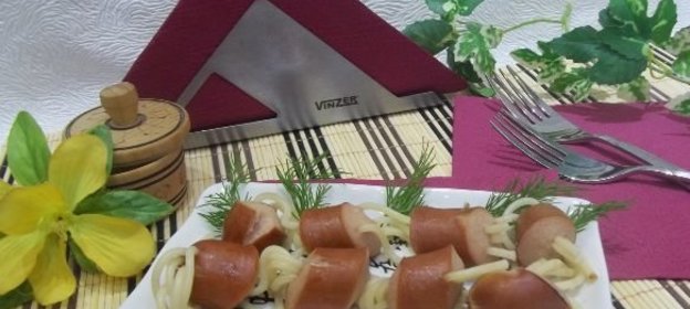 Оригинальный завтрак – спагетти в сосисках