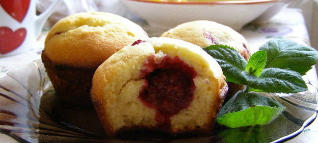 Кексы с ежевикой