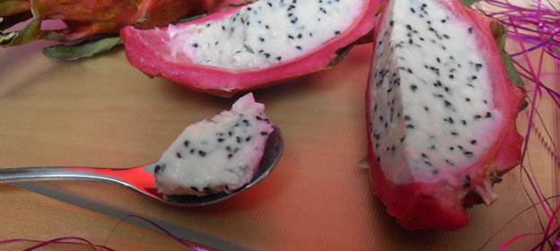 Пина Колада (Питайя - молекулярная кухня)