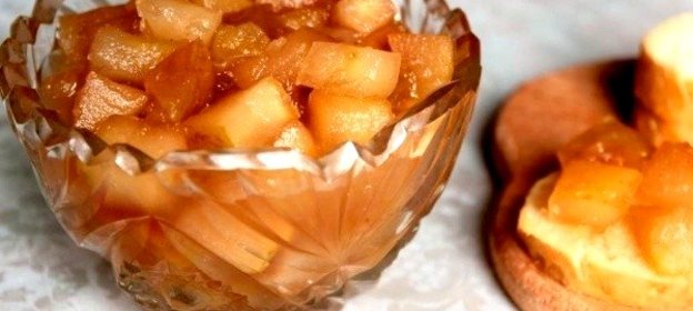 Варенье из яблок с корицей в хлебопечке