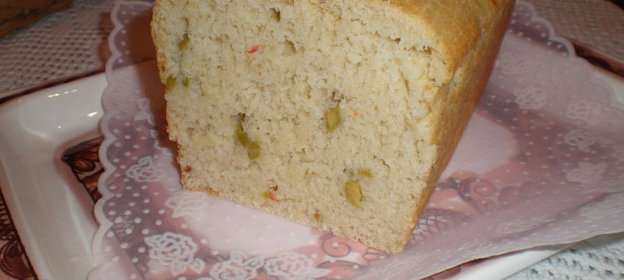 Хлеб с рикоттой и оливками