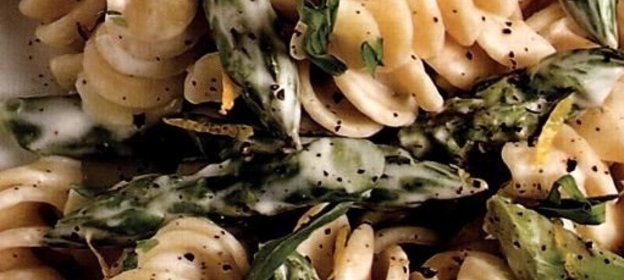 Жареные цветочные ножки дудника