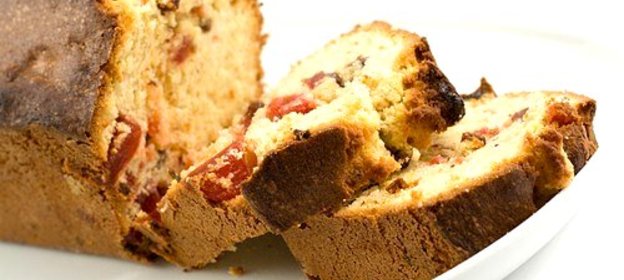 Клубнично-ореховый кекс