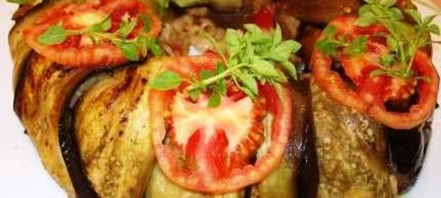 Макароны запечонные в баклажанах