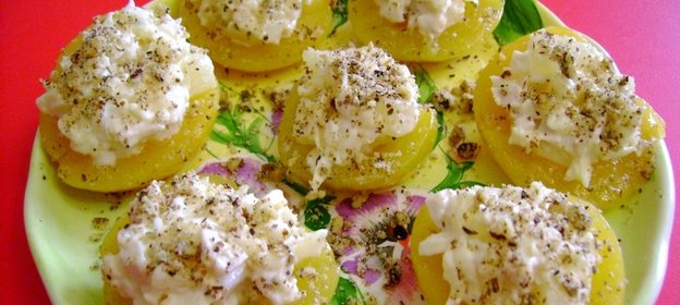 Салат в персиках