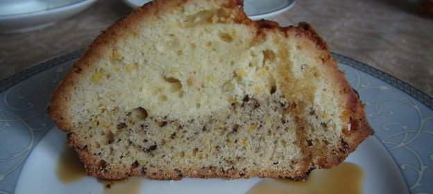 Двухслойный соево-лимонный кекс с сахарной глазурью