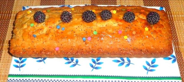 Маково - медовый кекс