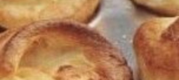 Канапе с зеленым салатом