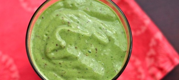 Авокадно-сельдереевый смузи