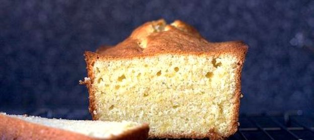 Воздушный кекс с коньяком