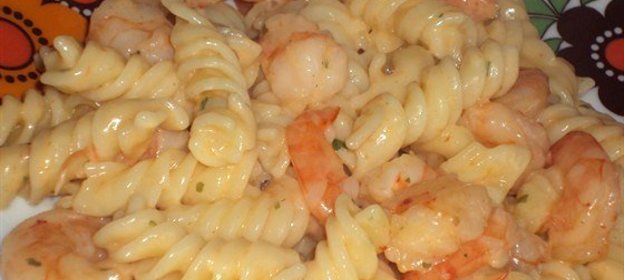 Спагетти с креветками по‑креольски