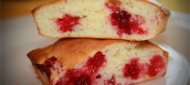 Сметанные кексы с клюквой