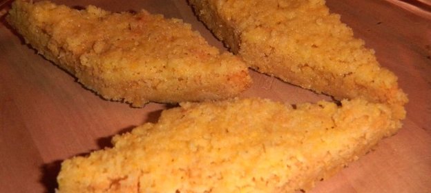 Масляное песочное печенье с вареной сгущенкой