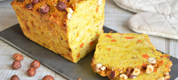 Кекс с чечевицей, морковью и фундуком