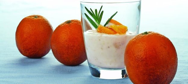 Желе из йогурта с апельсином
