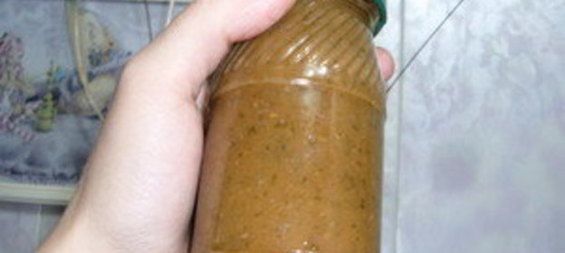 Густой острый айвово-яблочный соус