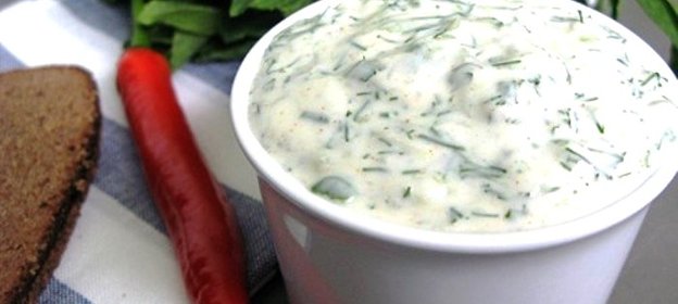 Соус из йогурта к курице и мясу
