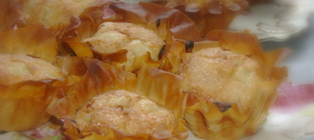 Кексы с грушами и имбирем (в стаканчиках из фило и без)/дуэль/