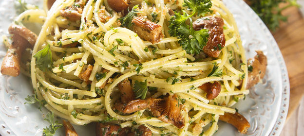 Спагетти с лисичками