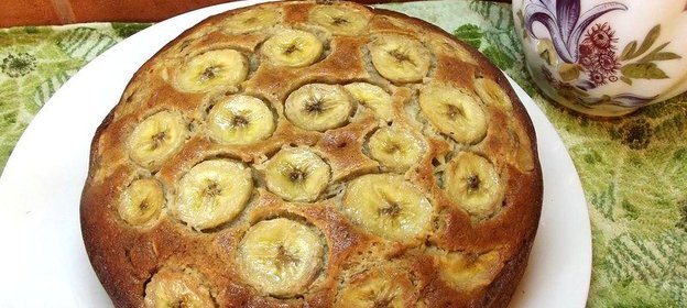 Банановый кекс праздничный
