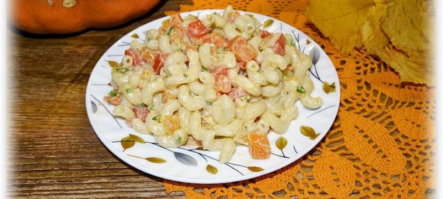 Макароны с тыквой и помидором