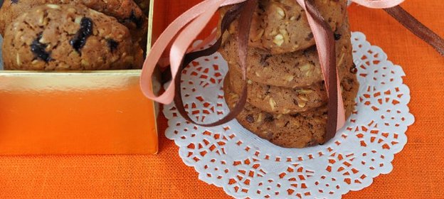 Овсяное печенье из шоколадных конфет