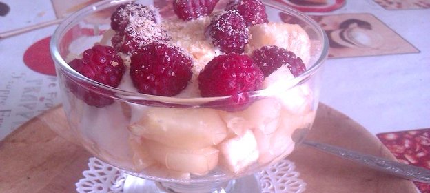 Фруктово-ягодный салат