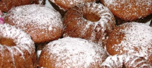 Яблочные кексы