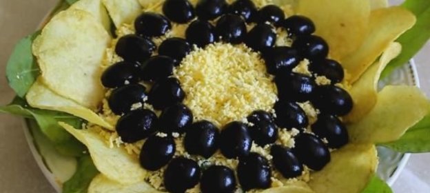 Салат «Подсолнух» со щавелем