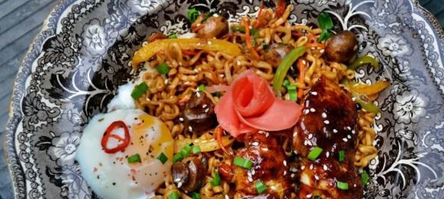 Печенье песочное с изюмом «Треуголки на пуговичках»