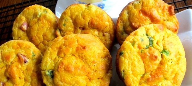 Кекс с ветчиной и сыром