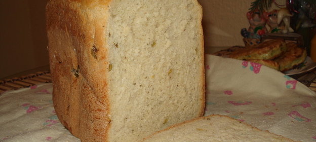 Хлеб для хлебопечки ( с зелеными оливками,маринованым перчиком,и травками пряными)