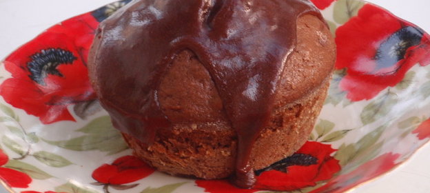 Мини-кексы с какао,черносливом и орехами