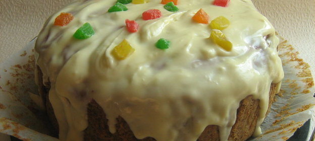 Свекольный торт с сырной глазурью