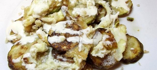 Кабачковая запеканка с яйцами