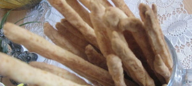 Соус с ранней весенней зеленью