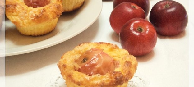 Творожные мини-запеканки с карамельными мини-яблочками
