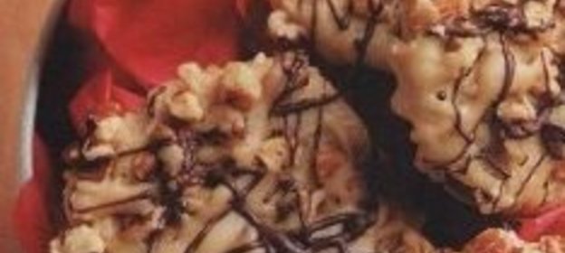 Песочное печенье с орехами