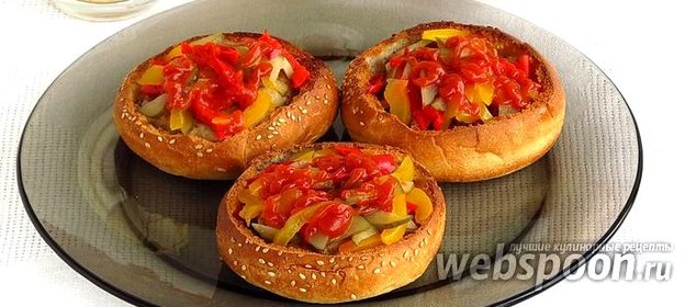 Булочки, фаршированные котлетами и овощами