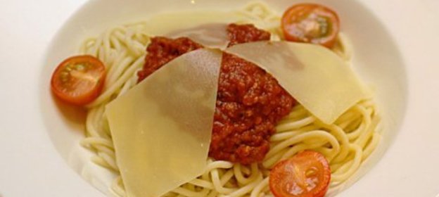 Паста с соусом Болоньезе