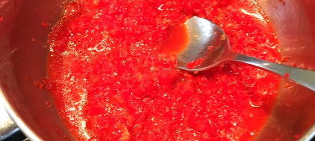 Соус из перцев чили