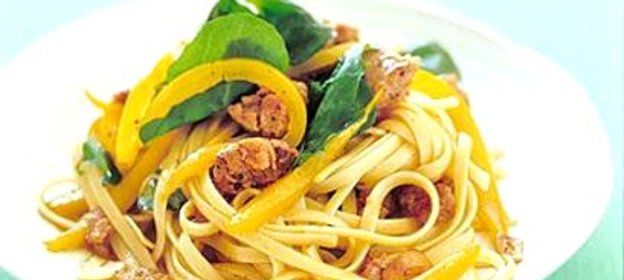 Паста с индейкой и болгарским перцем